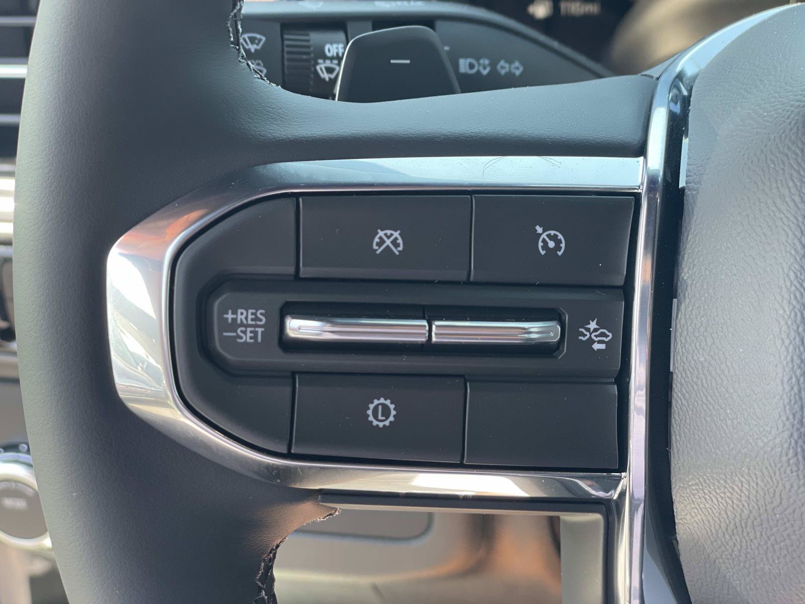 2026 GMC Yukon XL Elevation - Photo 10
