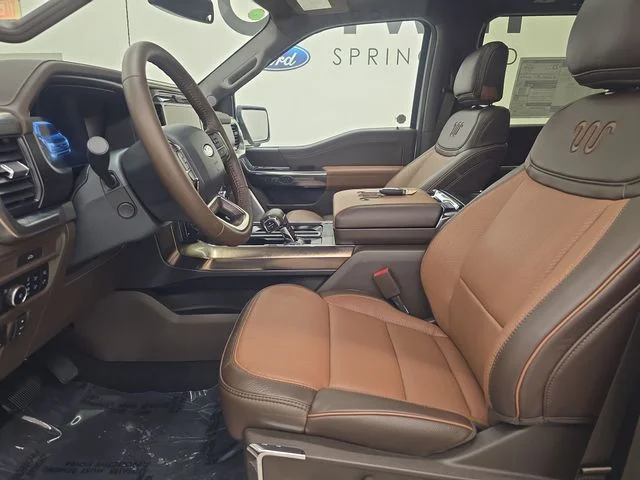 New 2026 Star White Metallic Tri-Coat Ford King Ranch® image 28