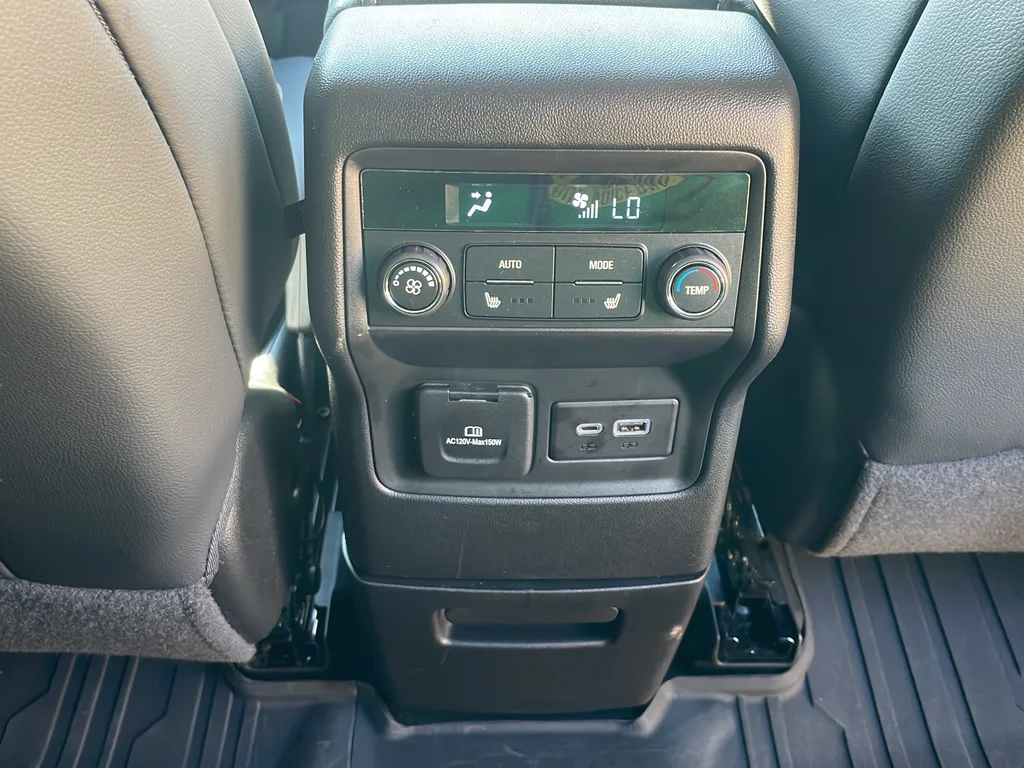 Used 2023 Blue GMC SLT image 20