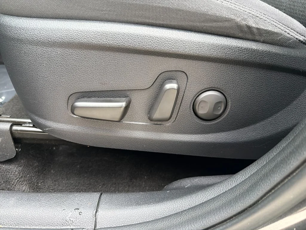 2020 Hyundai Santa Fe SEL - Photo 19