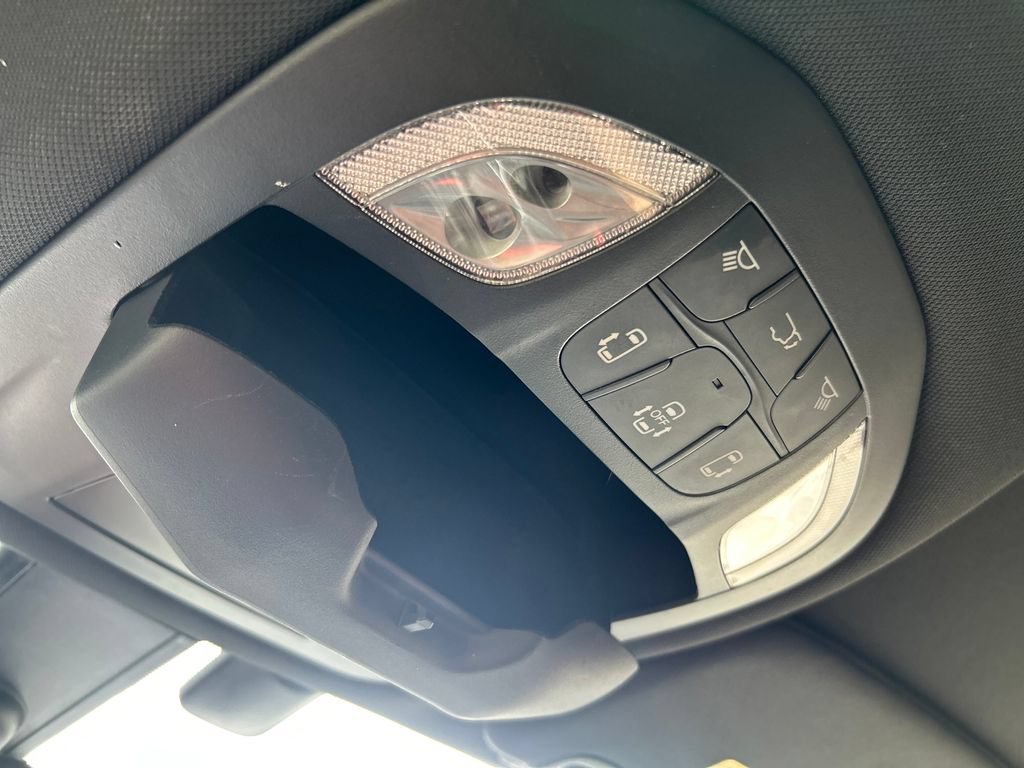 2020 Chrysler Pacifica Touring - Photo 31