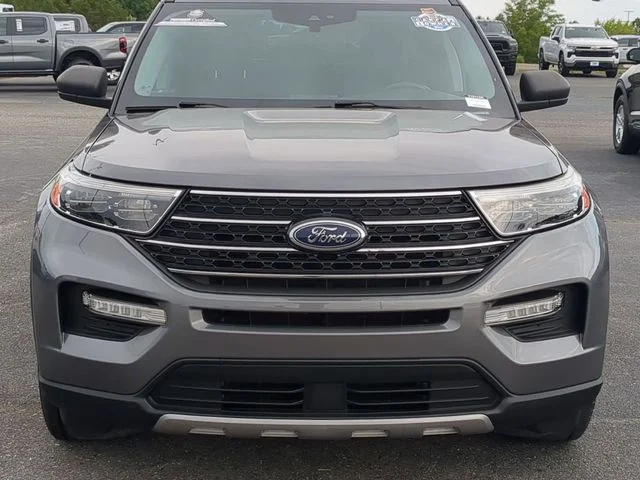 Used 2021 Gray Ford XLT image 8