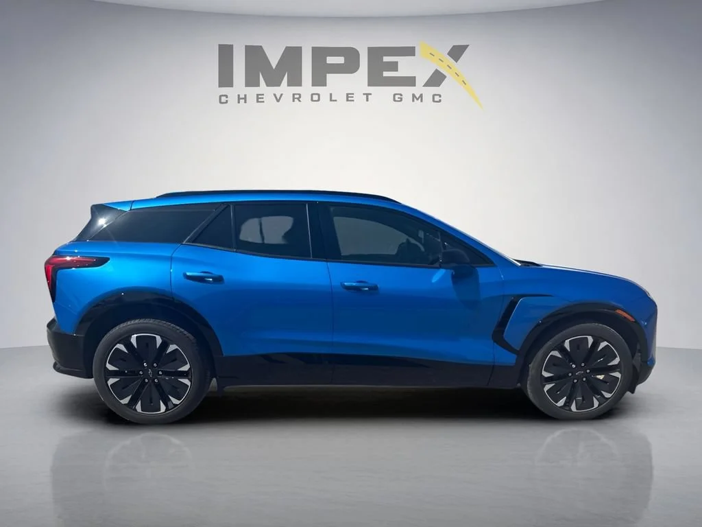 Used 2024 Riptide Blue Metallic Chevrolet RS image 6