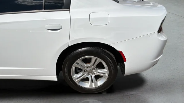 Used 2023 White Dodge SXT image 36