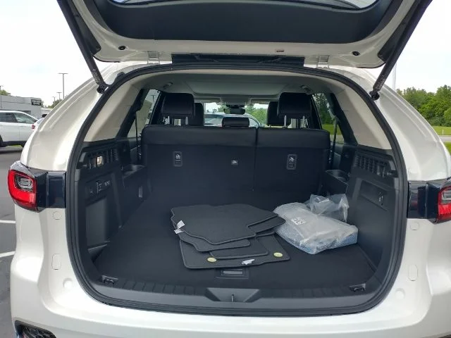 Certified Used 2025 White Mazda Premium image 27