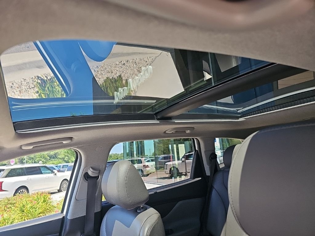 2020 Hyundai Santa Fe Limited - Photo 27