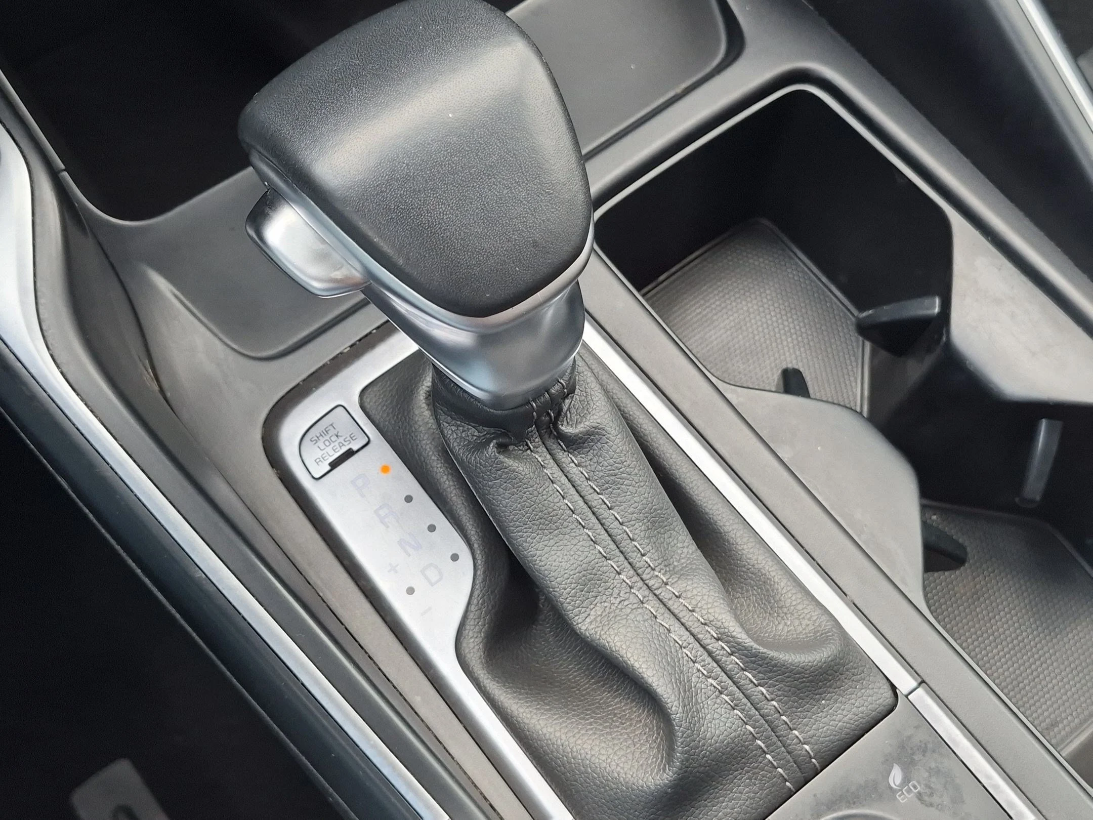 Used 2023 Wolf Gray Kia X-Line S image 24
