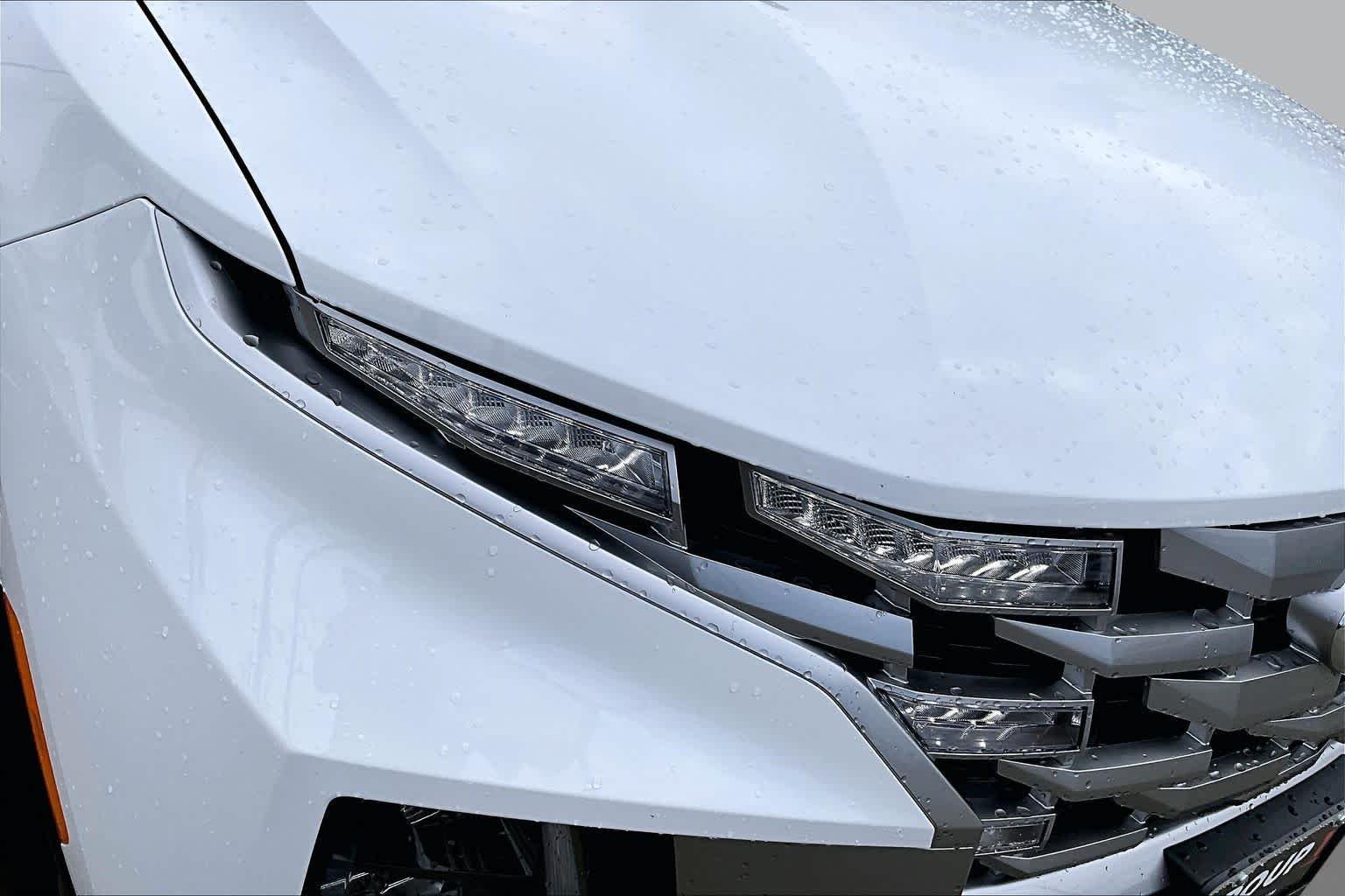 Used 2022 Ice White Hyundai SEL Premium image 27
