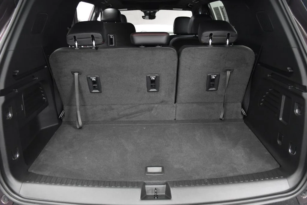 Used 2024 Stardust Silver Chevrolet Z71 image 23