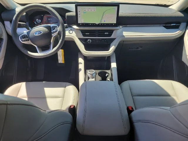 New 2026 Vapor Blue Ford Active image 16