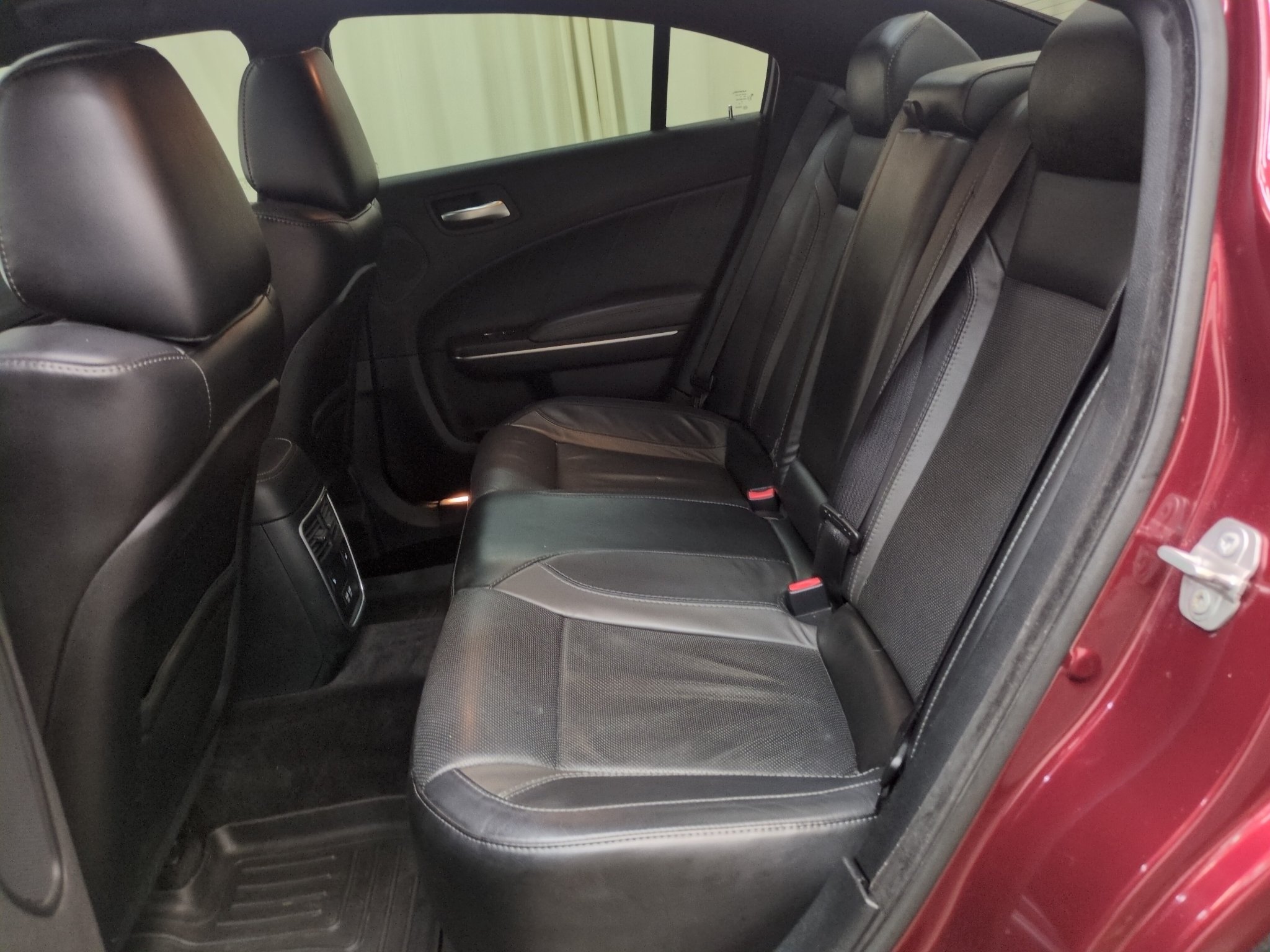 Used 2017 Octane Red Pearlcoat Dodge SXT image 23