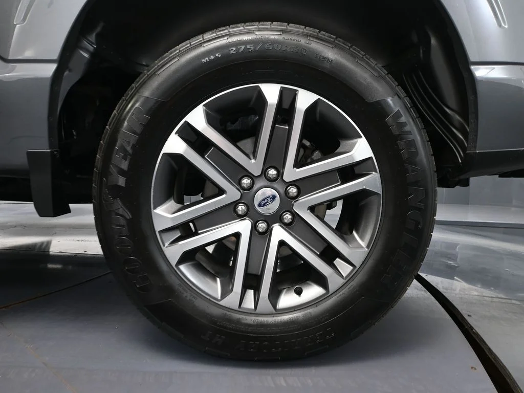 Used 2021 Gray Ford XL image 15