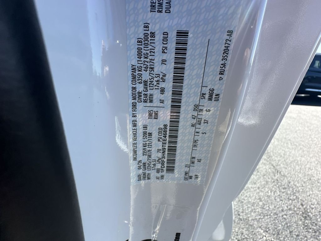 New 2026 Oxford White Ford F-350® XL image 16