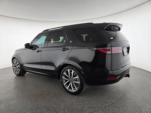 Used 2025 Black Land Rover Dynamic SE image 16