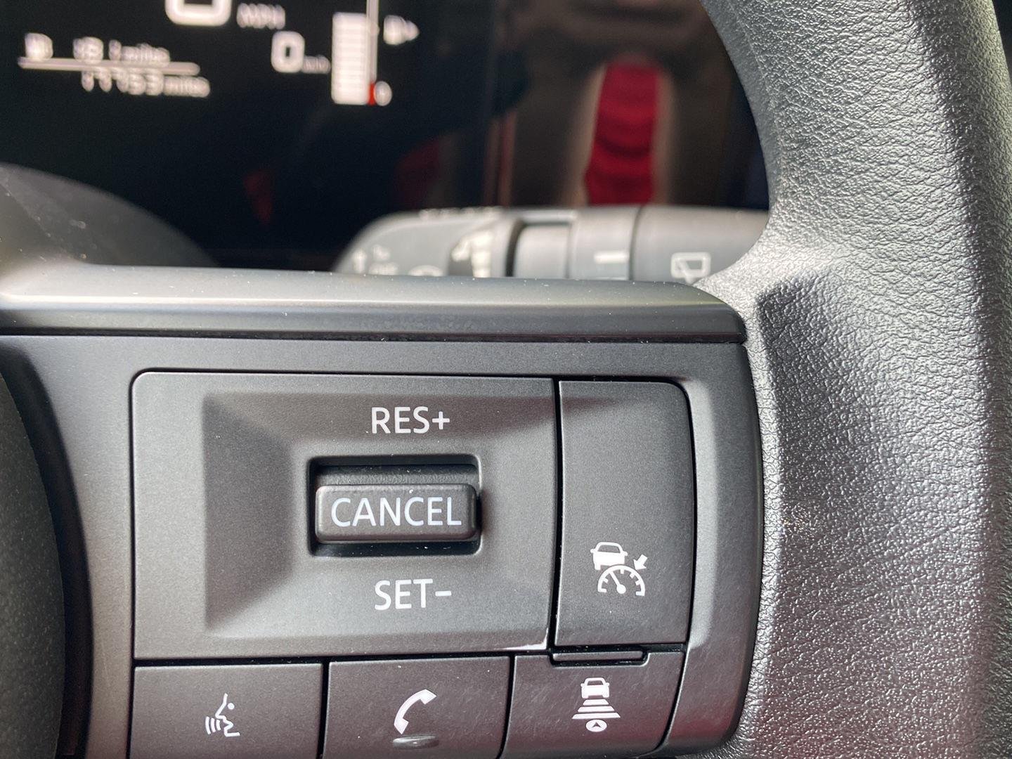 Certified Used 2025 Fresh Powder Nissan SV image 33