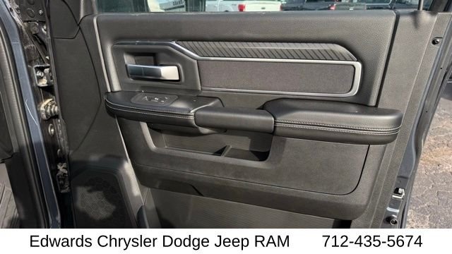 2026 RAM 2500 Big Horn - Photo 38