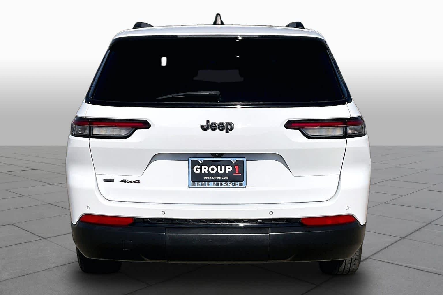 Used 2021 Bright White Clearcoat Jeep Altitude image 5
