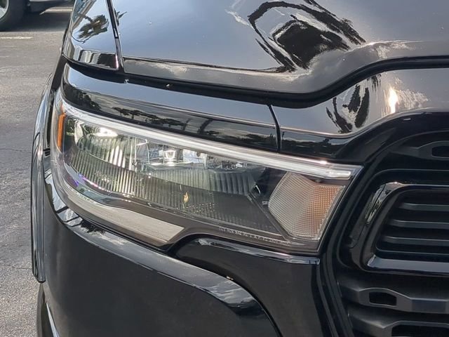 New 2026 Diamond Black Crystal Pearlcoat RAM Big Horn/Lone Star image 10