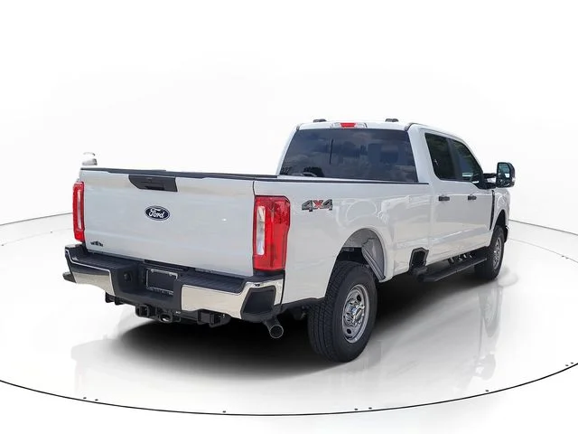 New 2027 Oxford White Ford XL image 5