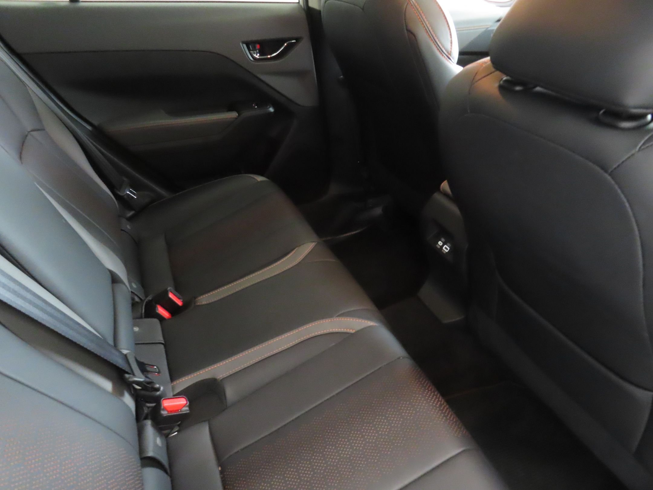 Used 2025 White Subaru Limited image 23