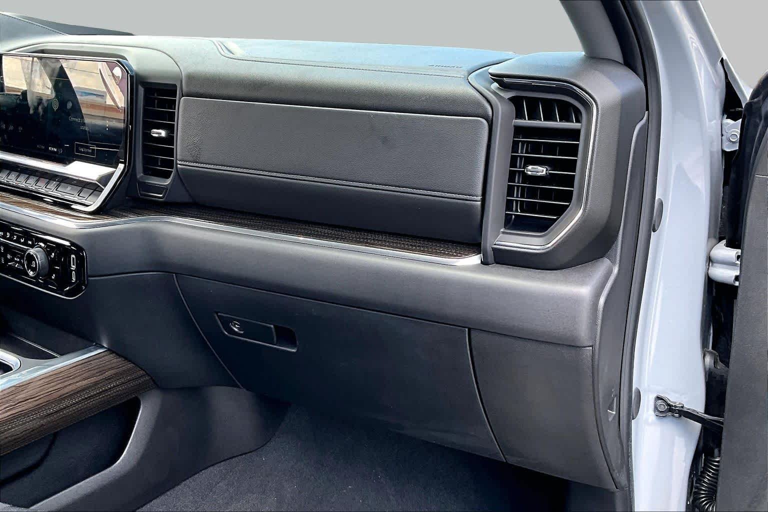 Used 2025 Slate Gray Metallic Chevrolet RST image 18