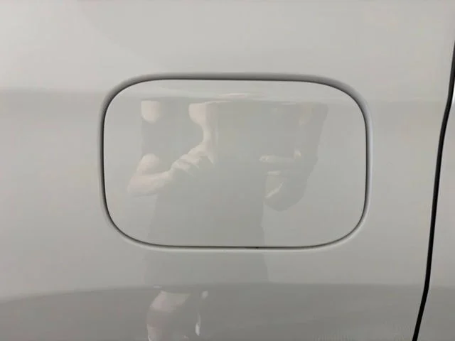 Certified Used 2022 White Jeep Latitude Lux image 15