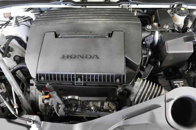 Used 2023 Platinum White Pearl Honda Touring image 27