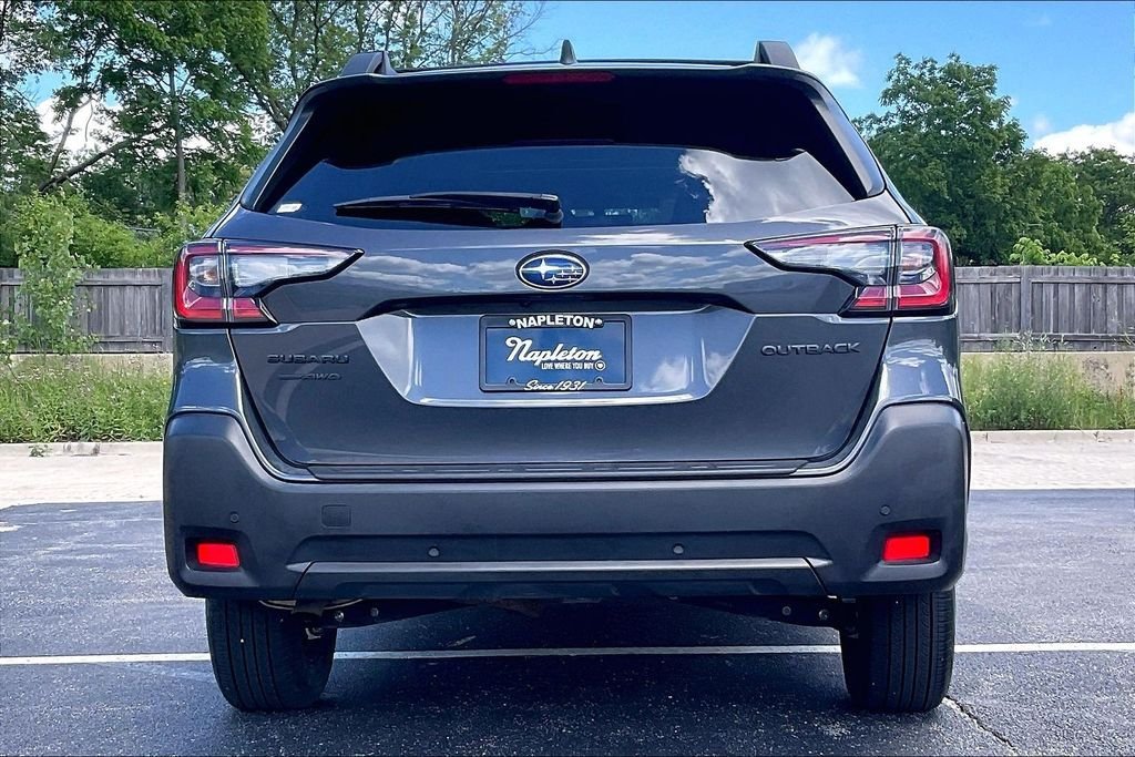 Used 2024 Gray Subaru Onyx Edition image 3