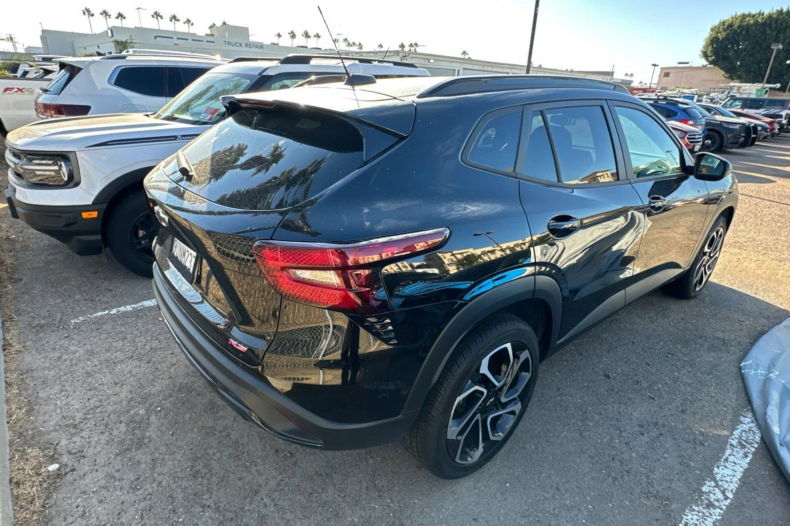 Used 2025 Mosaic Black Metallic Chevrolet 2RS image 4