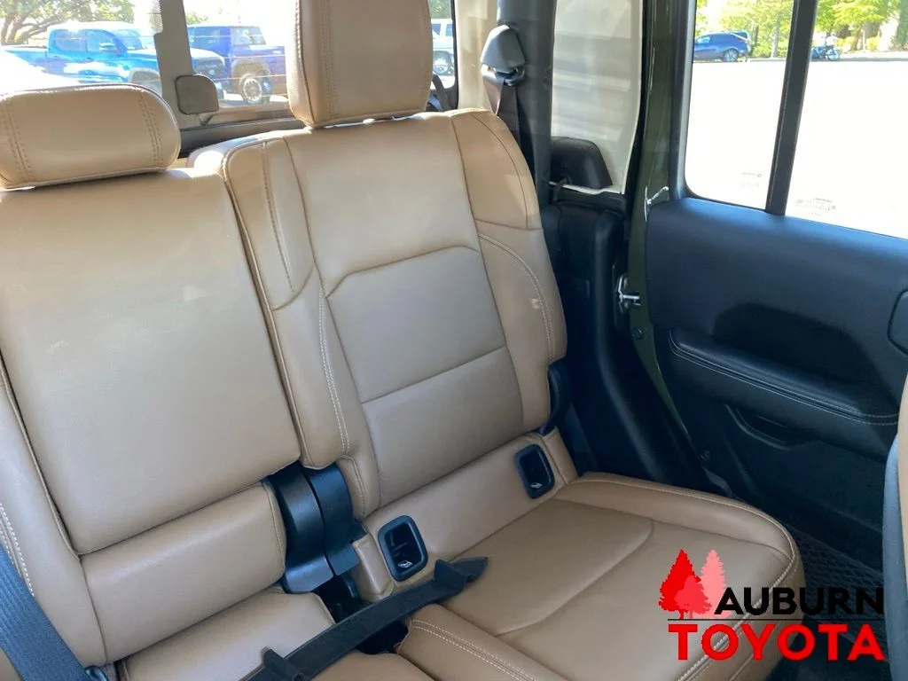Used 2021 Green Jeep Rubicon image 22