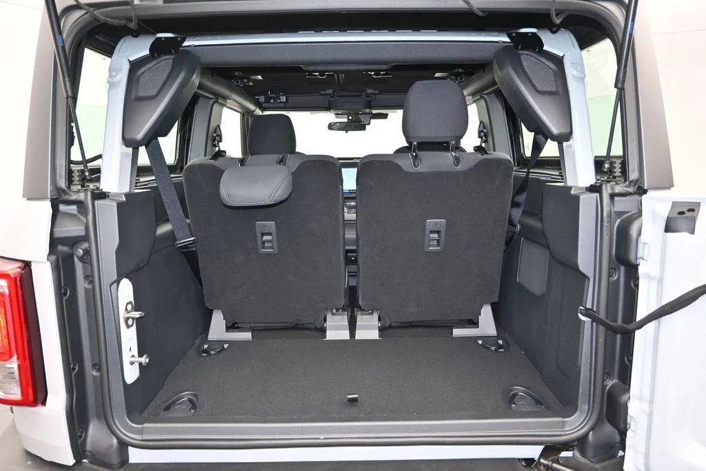 New 2026 Avalanche Gray Ford Base image 11