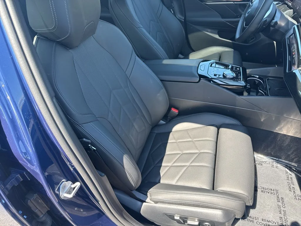 2026 BMW 5 Series 540i - Photo 24