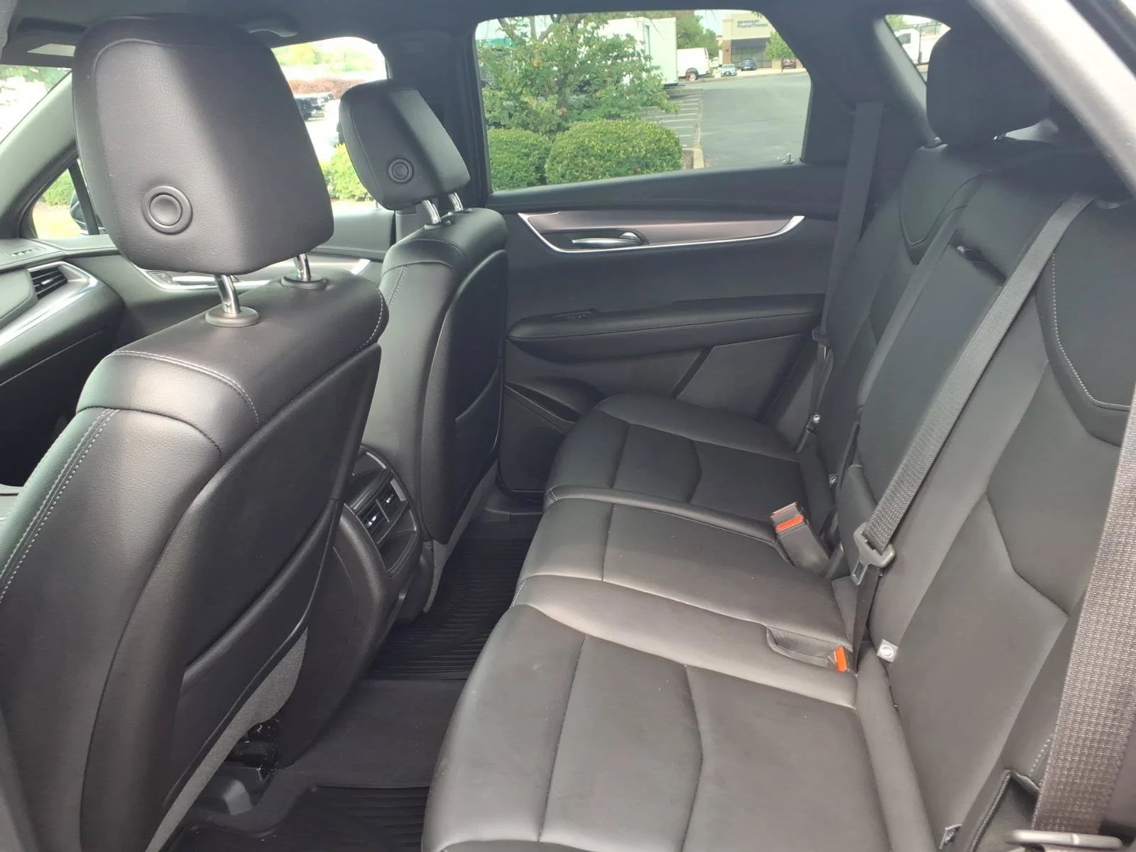 Used 2023 Stellar Black Metallic Cadillac FWD Luxury image 26