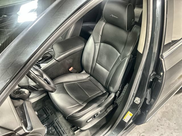 Used 2019 Includes Pitch Dark Night lower exterior accent color.) Buick Avenir image 11