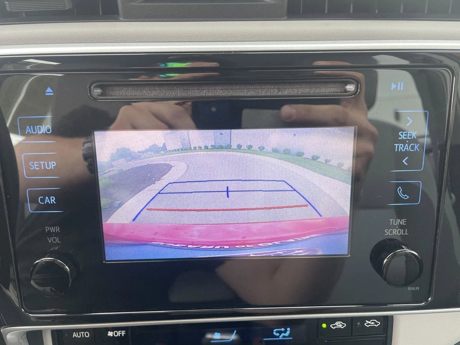 Used 2018 Barcelona Red Metallic Toyota LE image 20