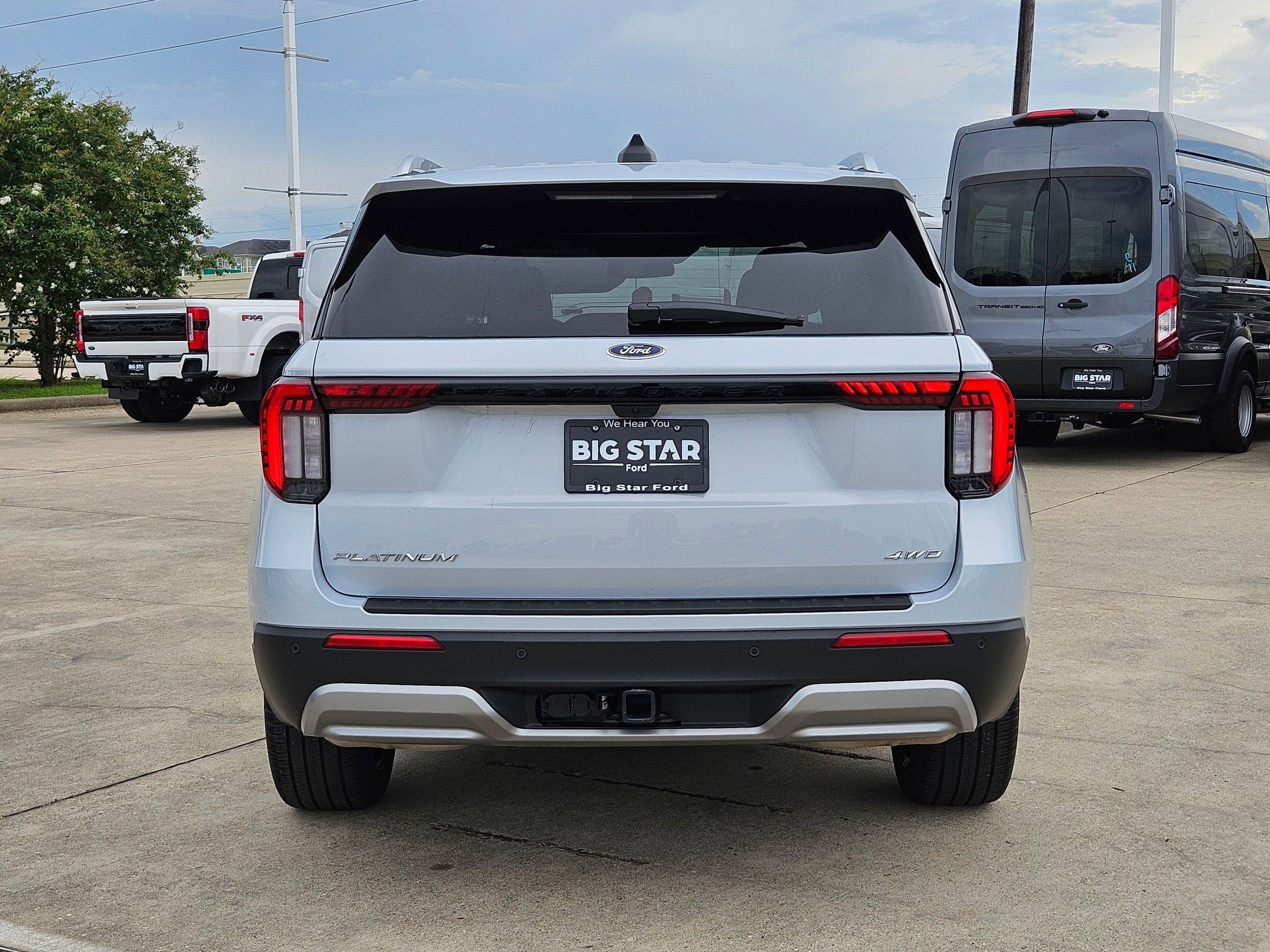 Used 2026 Blue Ford Platinum image 4