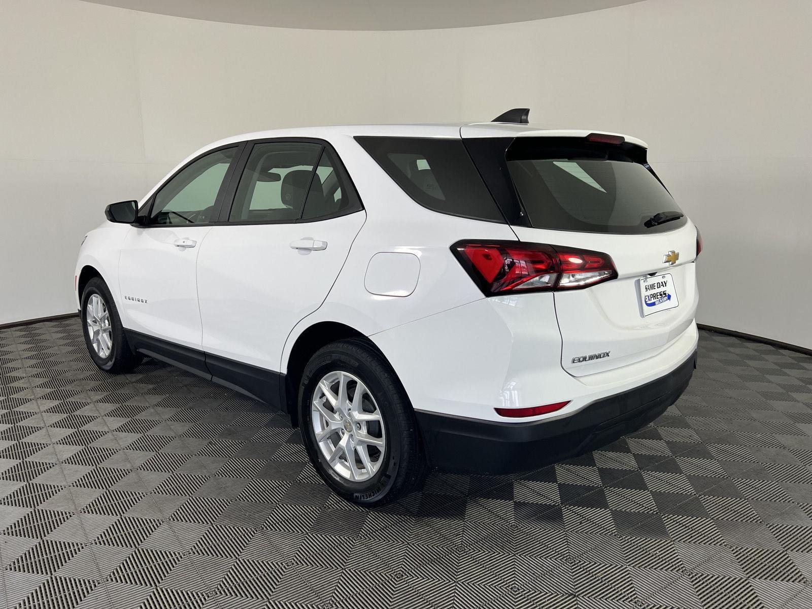 Used 2024 Summit White Chevrolet LS image 23