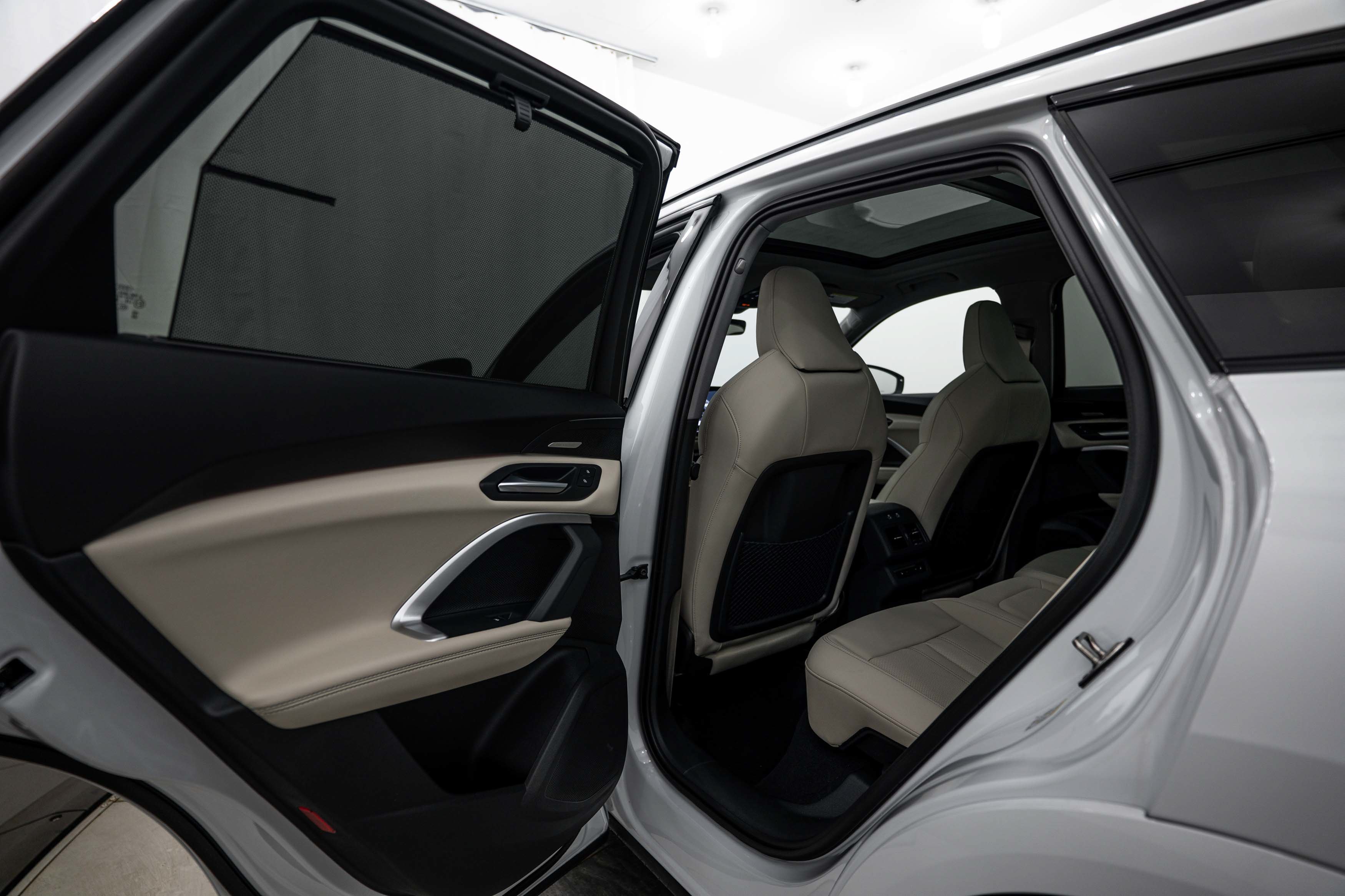 New 2026 GLACIER WHITE Audi Prestige image 18