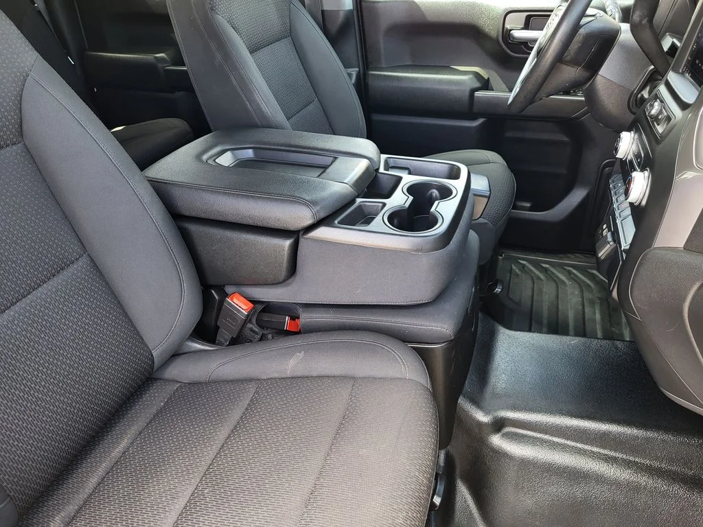 Used 2022 Summit White GMC Pro image 10