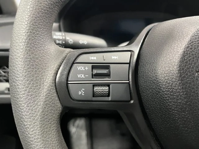 New 2026 Platinum White Pearl Honda LX image 15