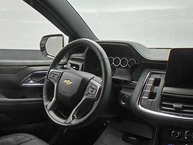 Used 2024 White Chevrolet LS image 35