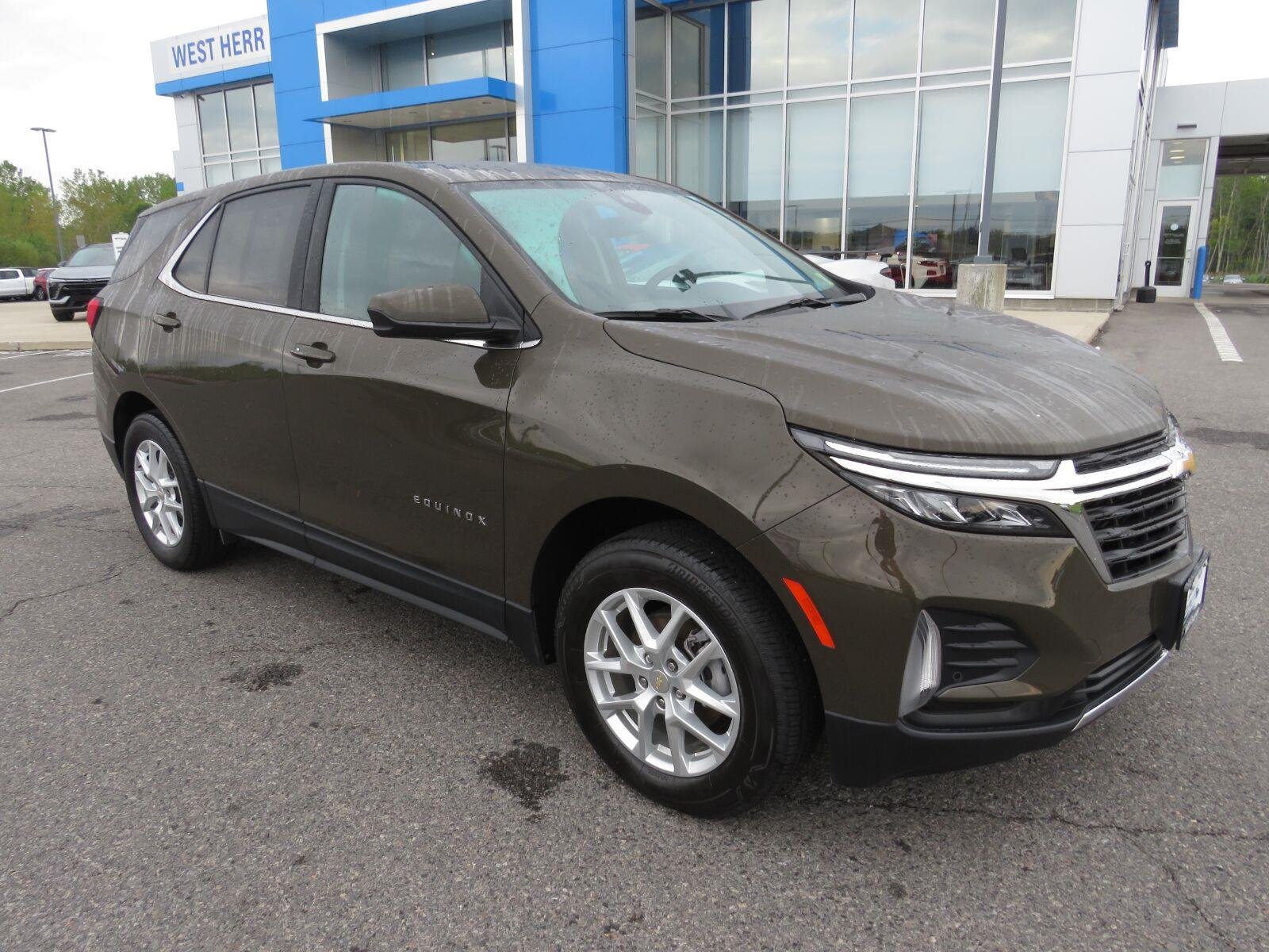 Used 2024 Harvest Bronze Metallic Chevrolet LT image 5