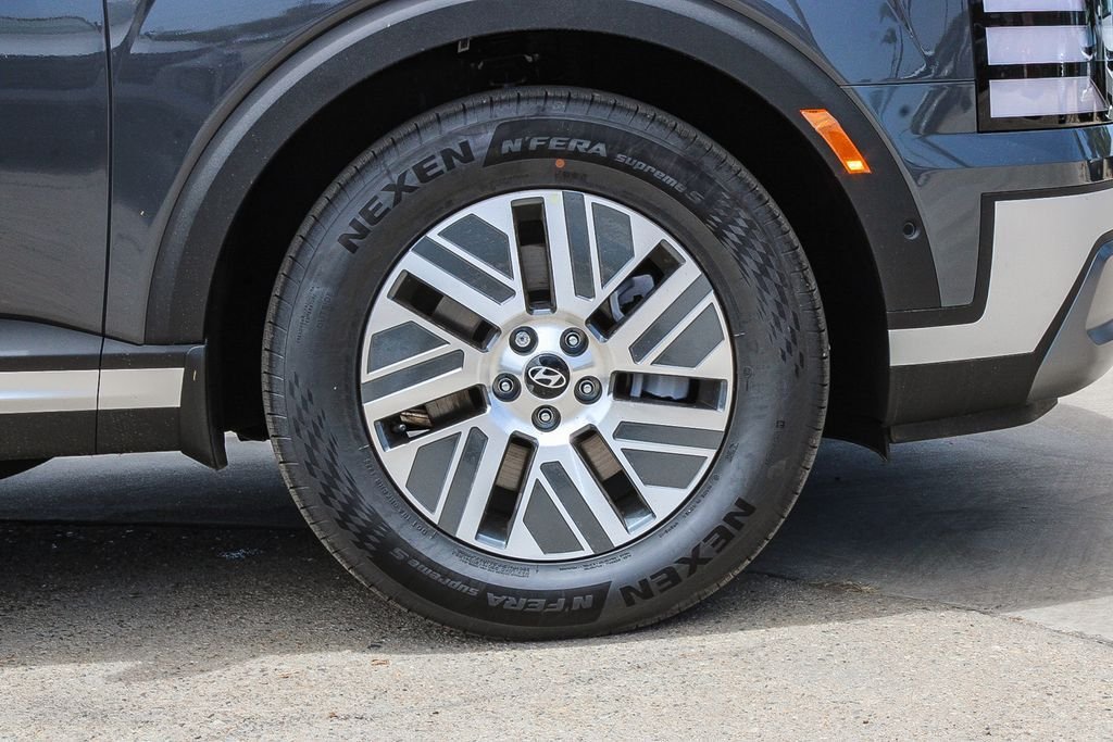 New 2026 Gray Hyundai SEL Premium image 12