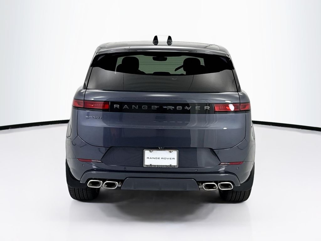 New 2026 Varesine Blue Land Rover Dynamic SE image 6