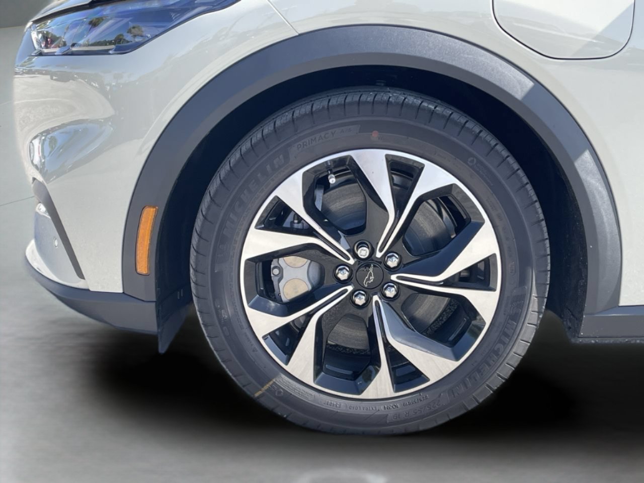 New 2026 Desert Sand Ford Select image 30