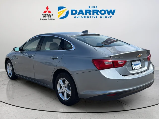 Used 2024 Gray Chevrolet LT image 3