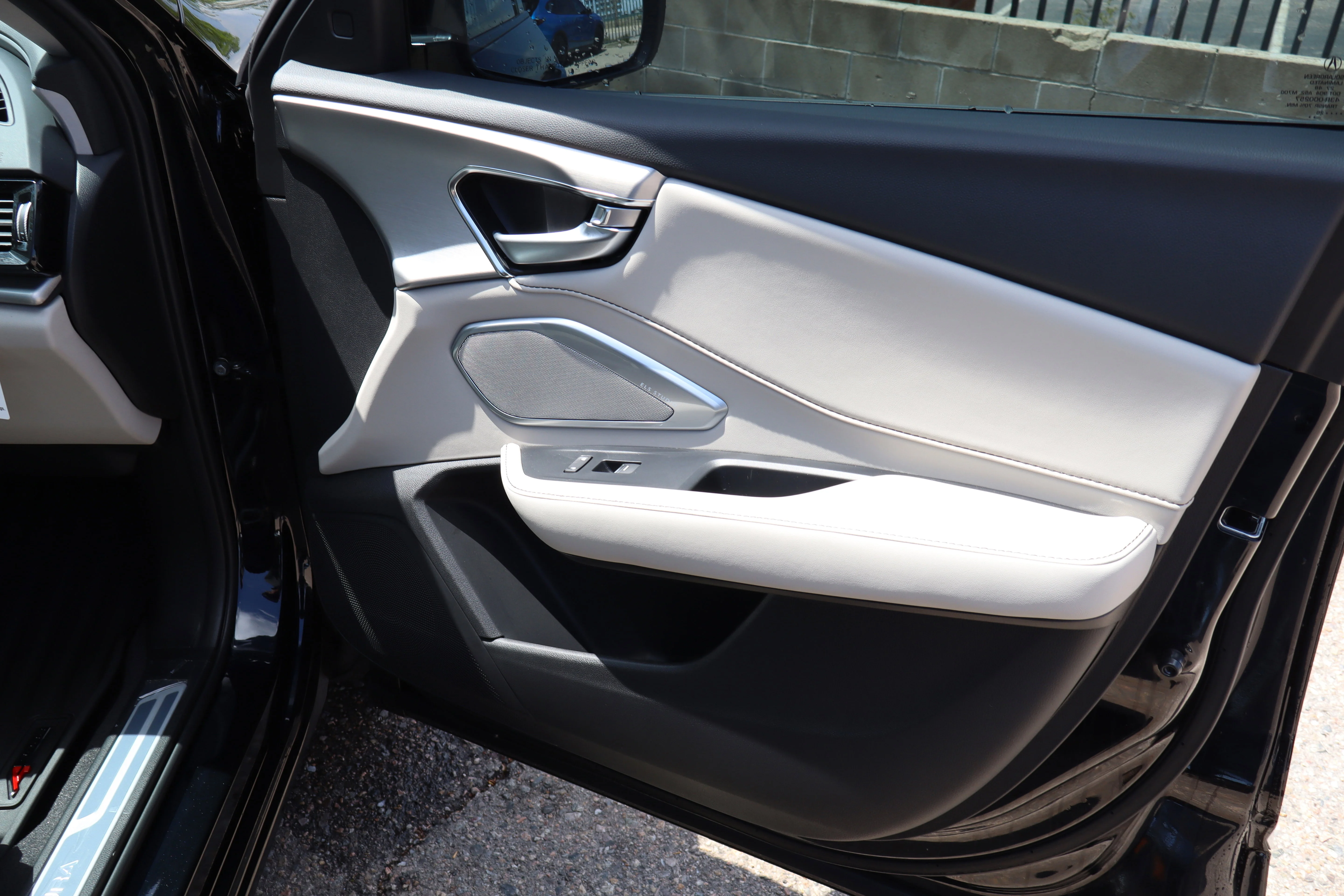 New 2026 Majestic Black Pearl Acura w/Technology Package image 36