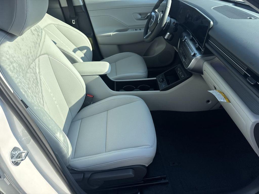 New 2026 White Hyundai SEL Premium FWD image 11