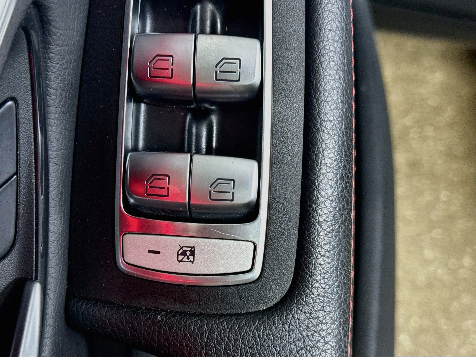 Used 2023 Polar White Mercedes-Benz 43 AMG® image 18