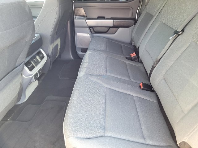 Used 2024 White Ford Flash image 12